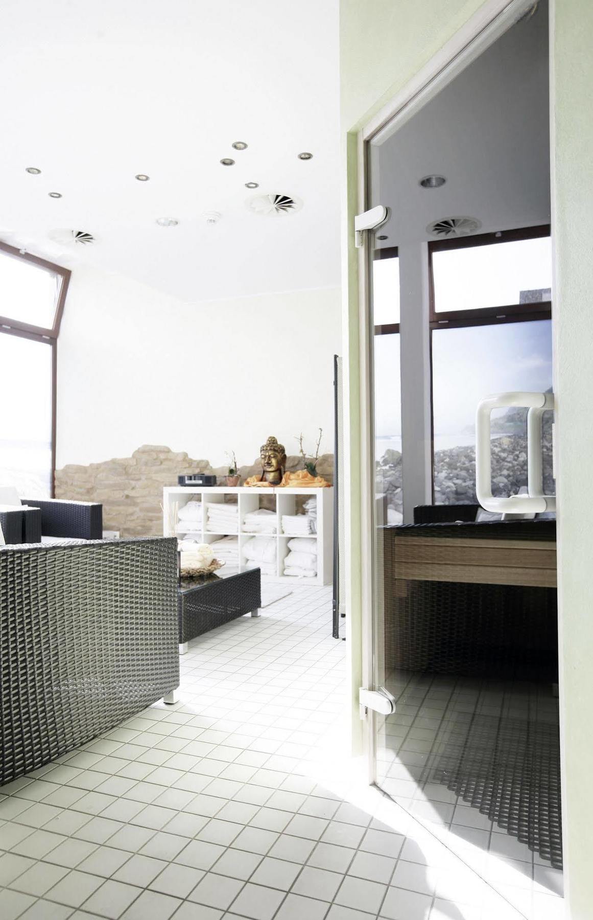 Das Wildeck Hotel & Restaurant Abstatt Exterior photo